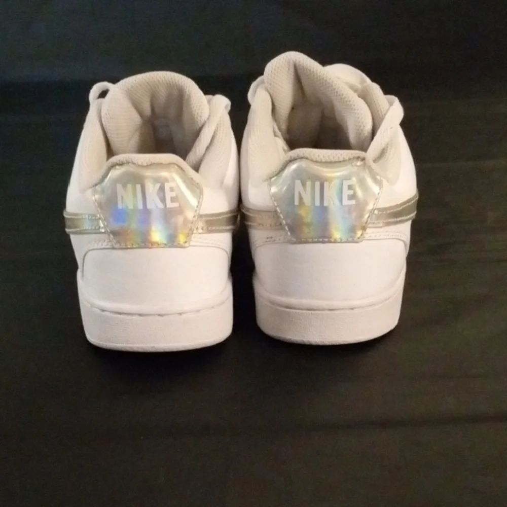 Women's Nike  Silver and White Athletic Court Vision  Shoes Low-Top Design - Picture 8 of 13